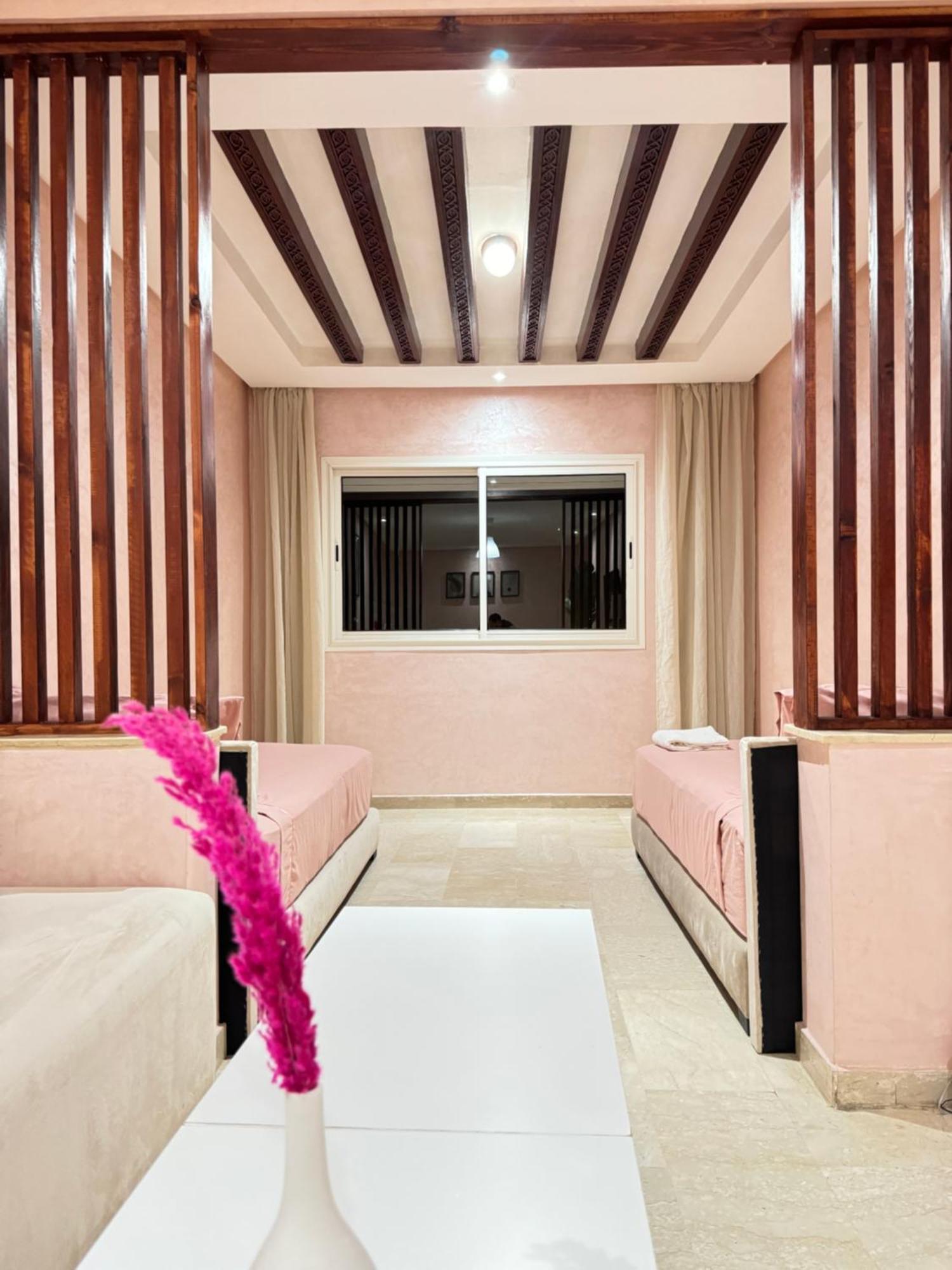 Suitouiss - Agdal 2 - Appartement A 2 Minutes De La Gare De Train Tgv Рабат Екстериор снимка