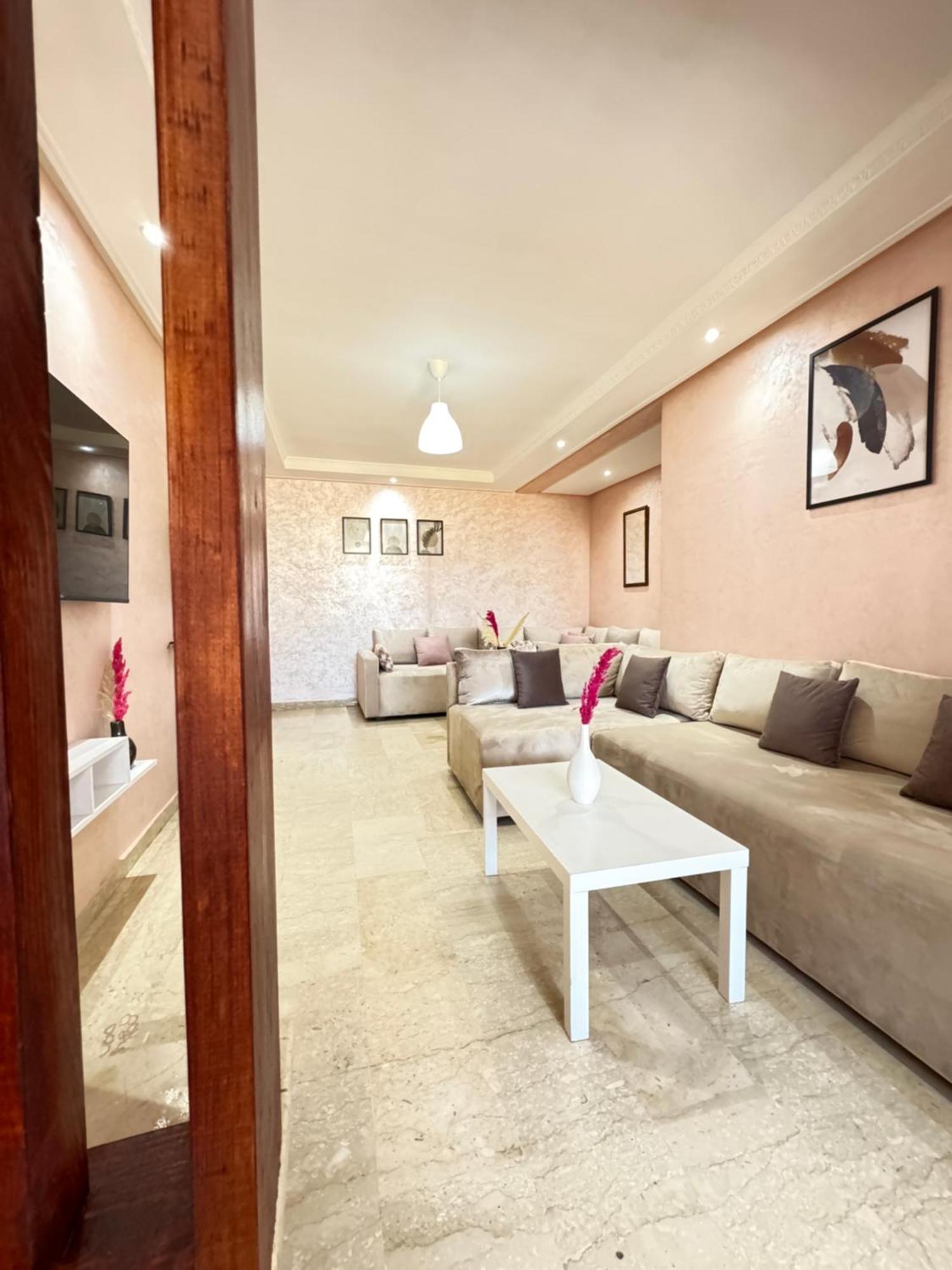 Suitouiss - Agdal 2 - Appartement A 2 Minutes De La Gare De Train Tgv Рабат Екстериор снимка